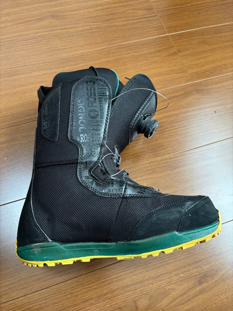 【最終値下】スノーボード含む4点セット（ボード、ブーツ、ゴーグル、ケース）