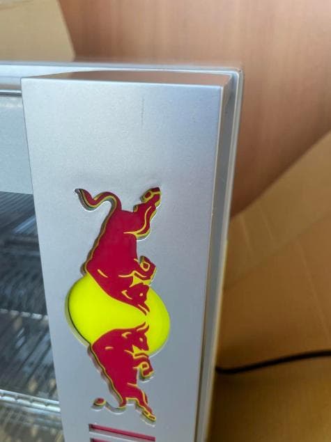 RedBull レッドブル　小型冷蔵庫　ショーケース 非売品　希少