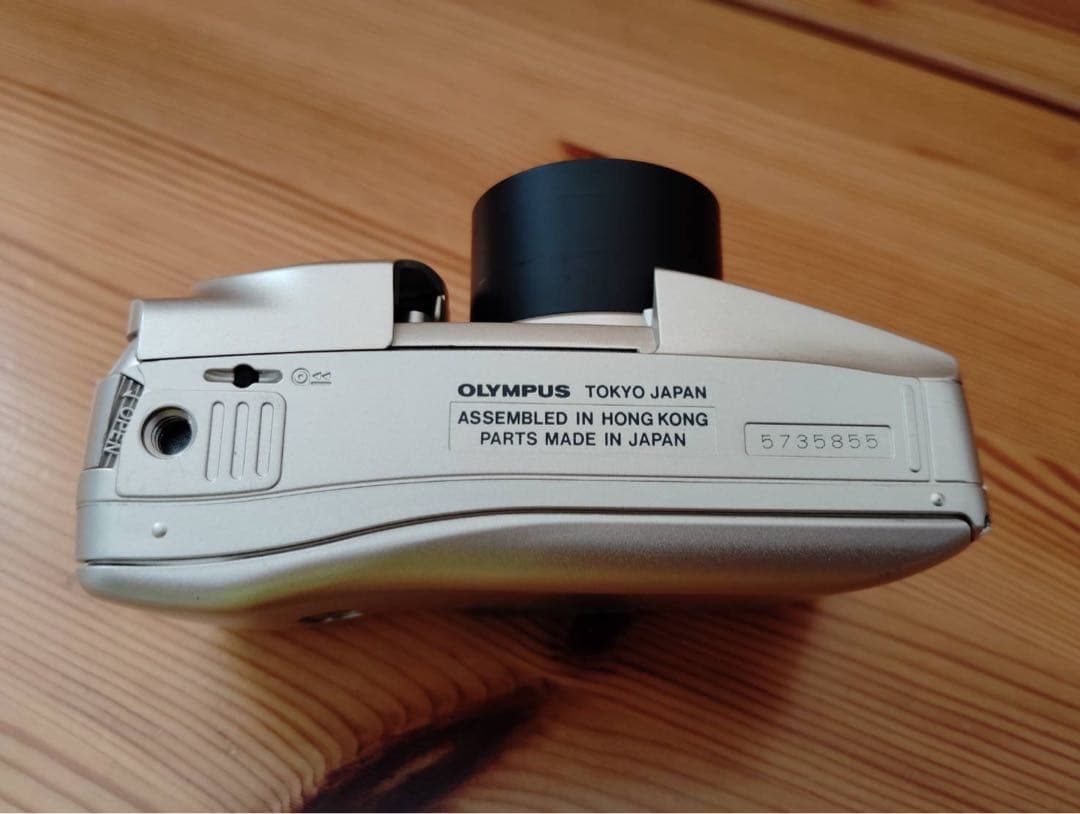 OLYMPUS ∞ Stylus ZOOM 115 DLX フィルムカメラ