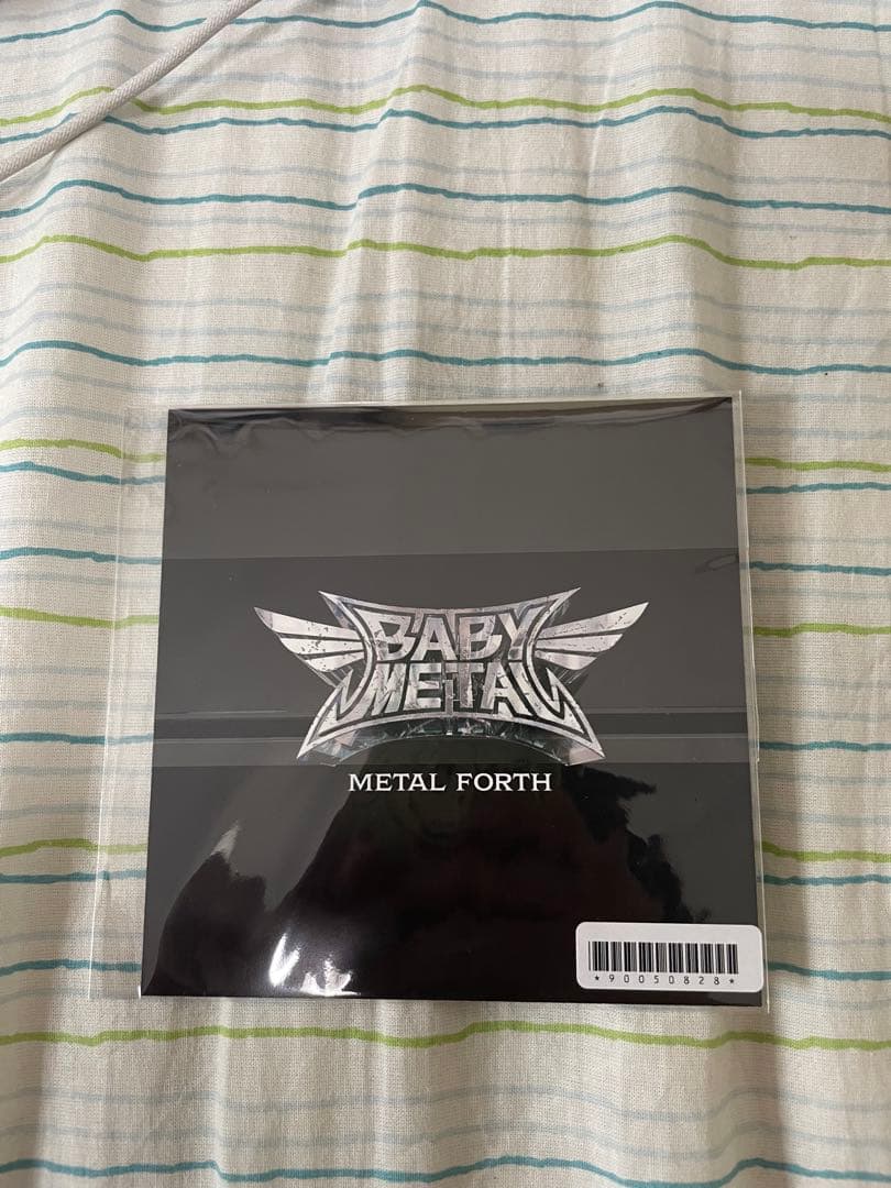 BABYL 「L FORTH」サイン