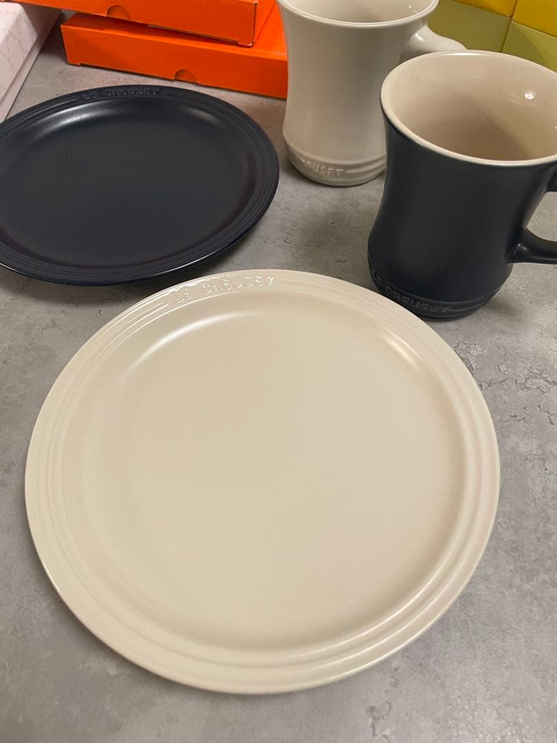 ル•クルーゼ　Le Creuset プレート、マグカップセット