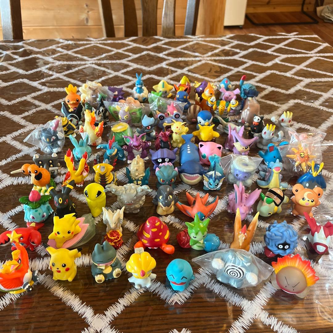 ポケモンキッズ 指人形 まとめ売り クリア など 数100体以上 レア