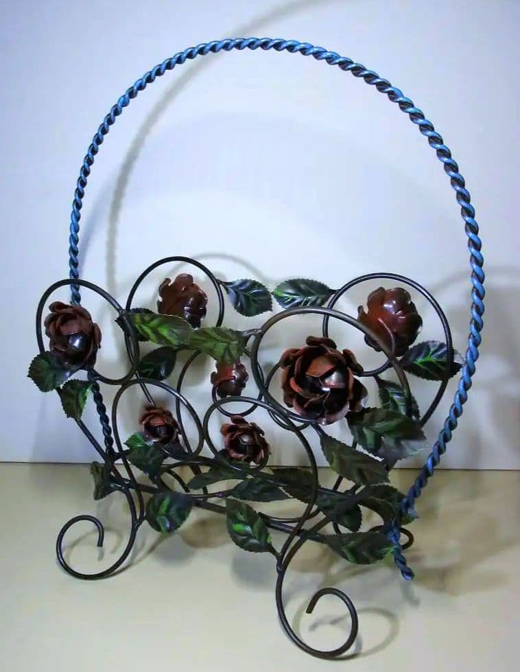 正規品 輸入雑貨 イタリア製品 ヨーロピアン ローズ アイアン マガジンラック