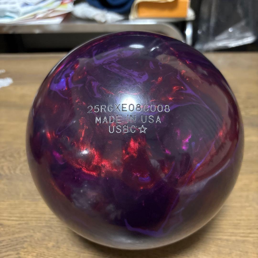 GREMLIN ボウリングボール 紫色 14ポンド