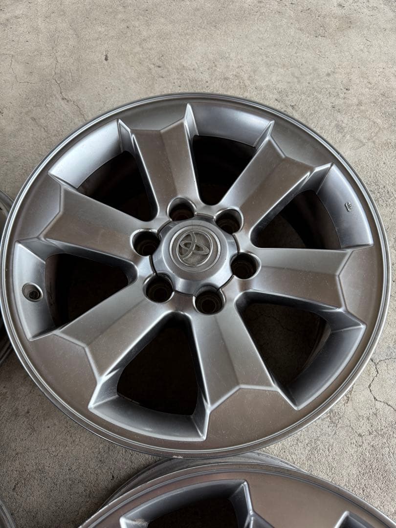 USトヨタ 純正 4ランナー　希少18インチホイール