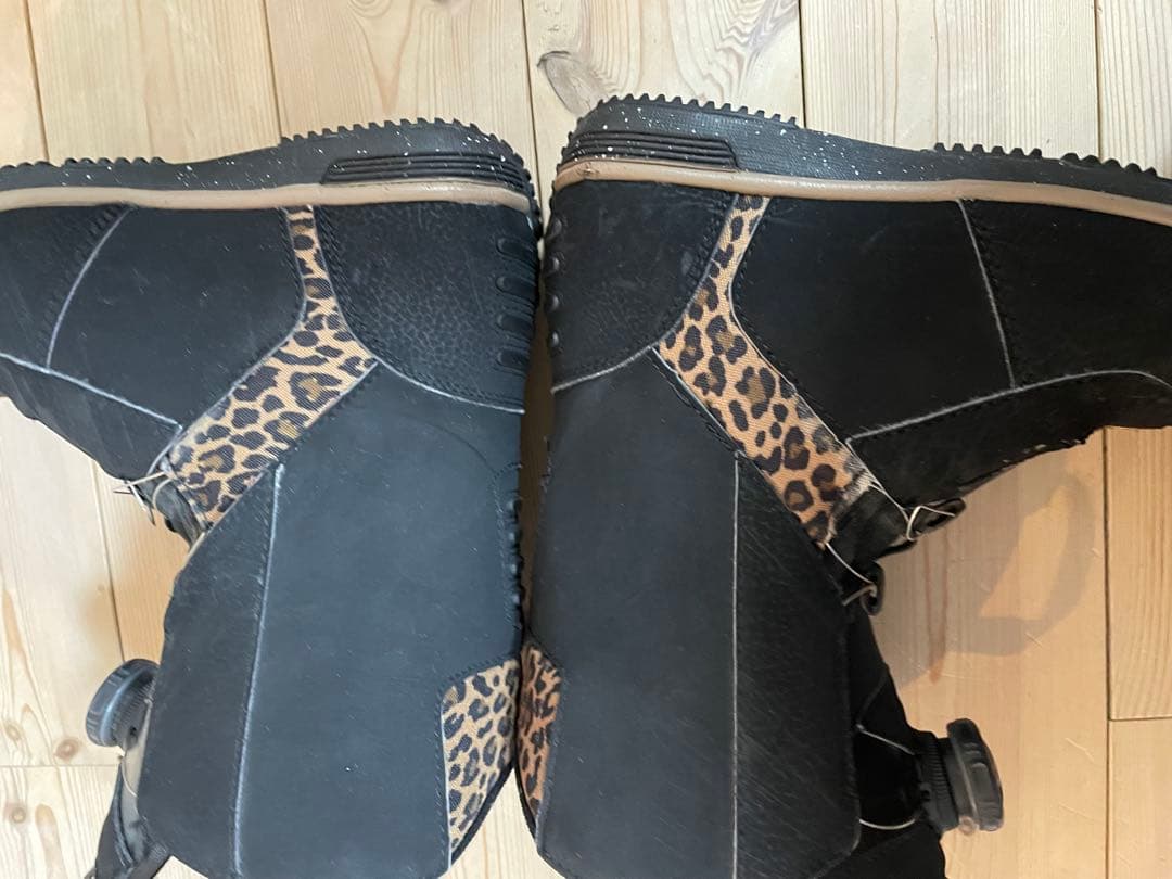 SALOMON LILY FOCUS BOA 23.5cm スノーボードブーツ