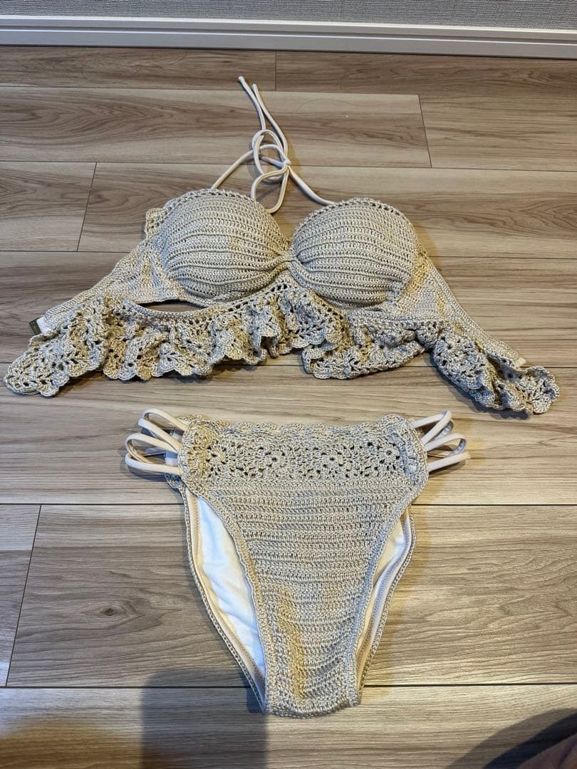 オフショルクロシェバンドゥビキニ