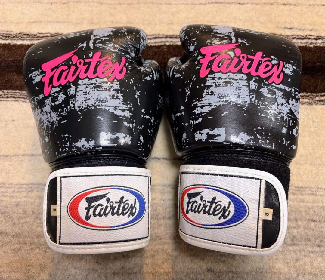 Fairtexフェアテックス ボクシンググローブ 8oz ブラック/ピンク