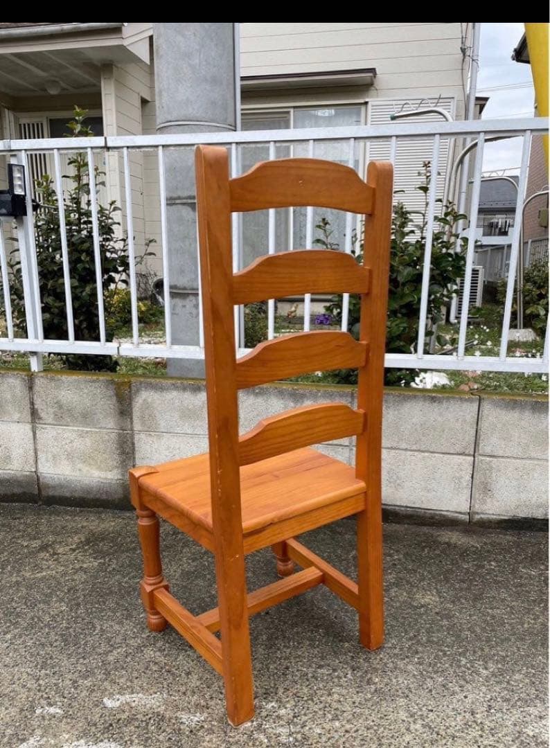 人気パイン材　無垢材　ダイニングチェア　椅子