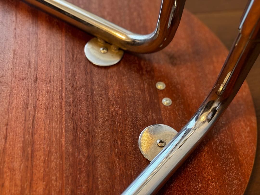 TECTA（テクタ）社製 サイドテーブル K22 ウォールナット