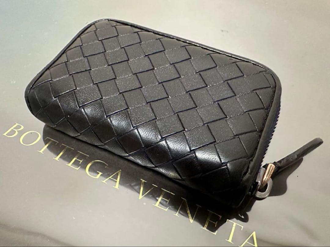 【美品】ボッテガヴェネタ イントレチャートケース/ラム/黒3️⃣✨✨