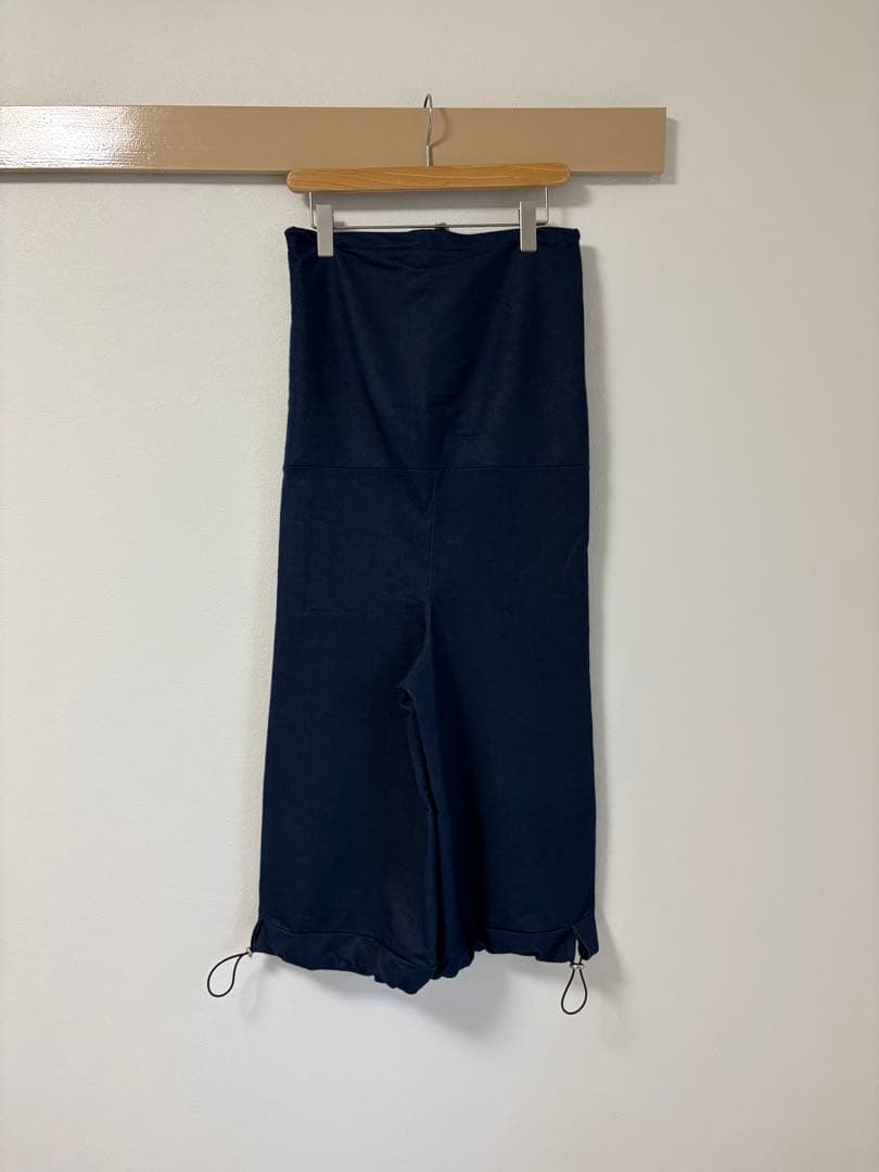 DAUAN JACARI／pencil pants