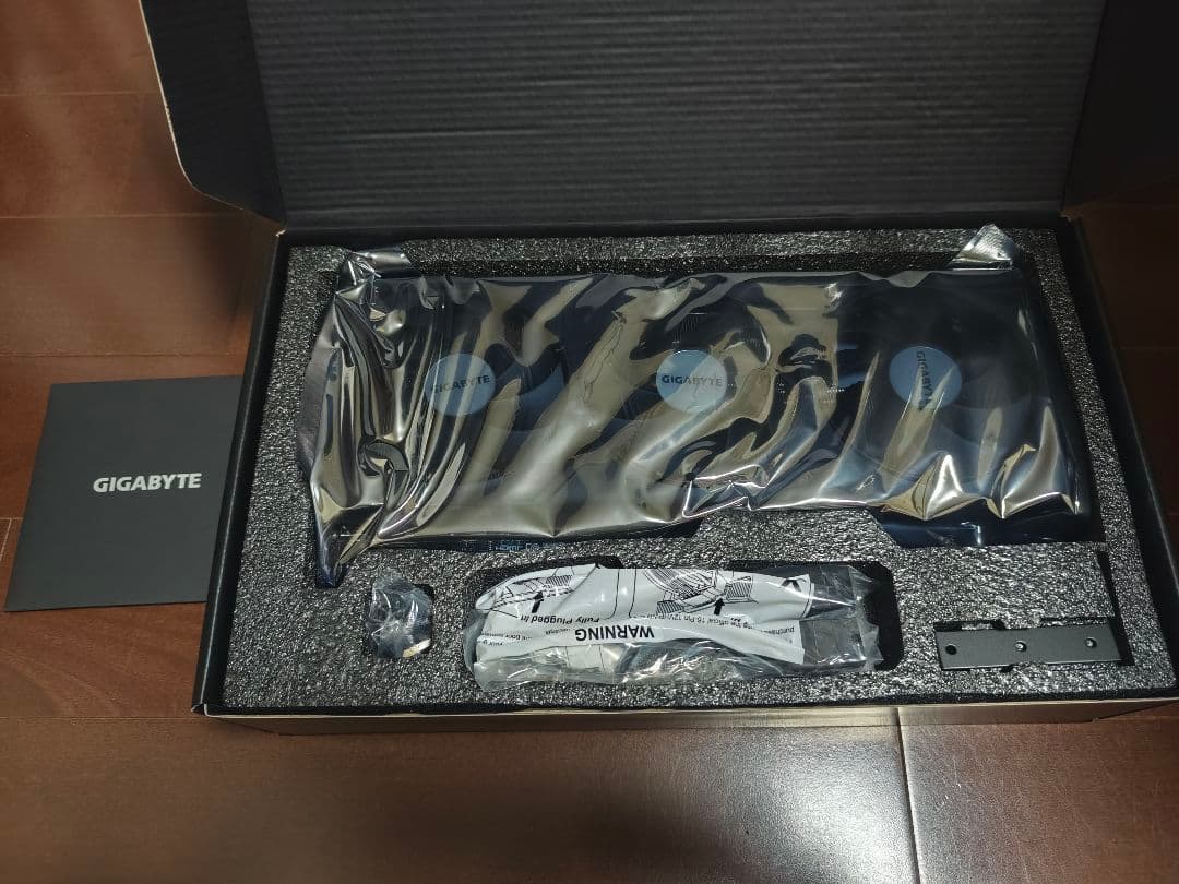 GIGABYTE GEFORCE RTX 4090 24GB② 新品.未使用