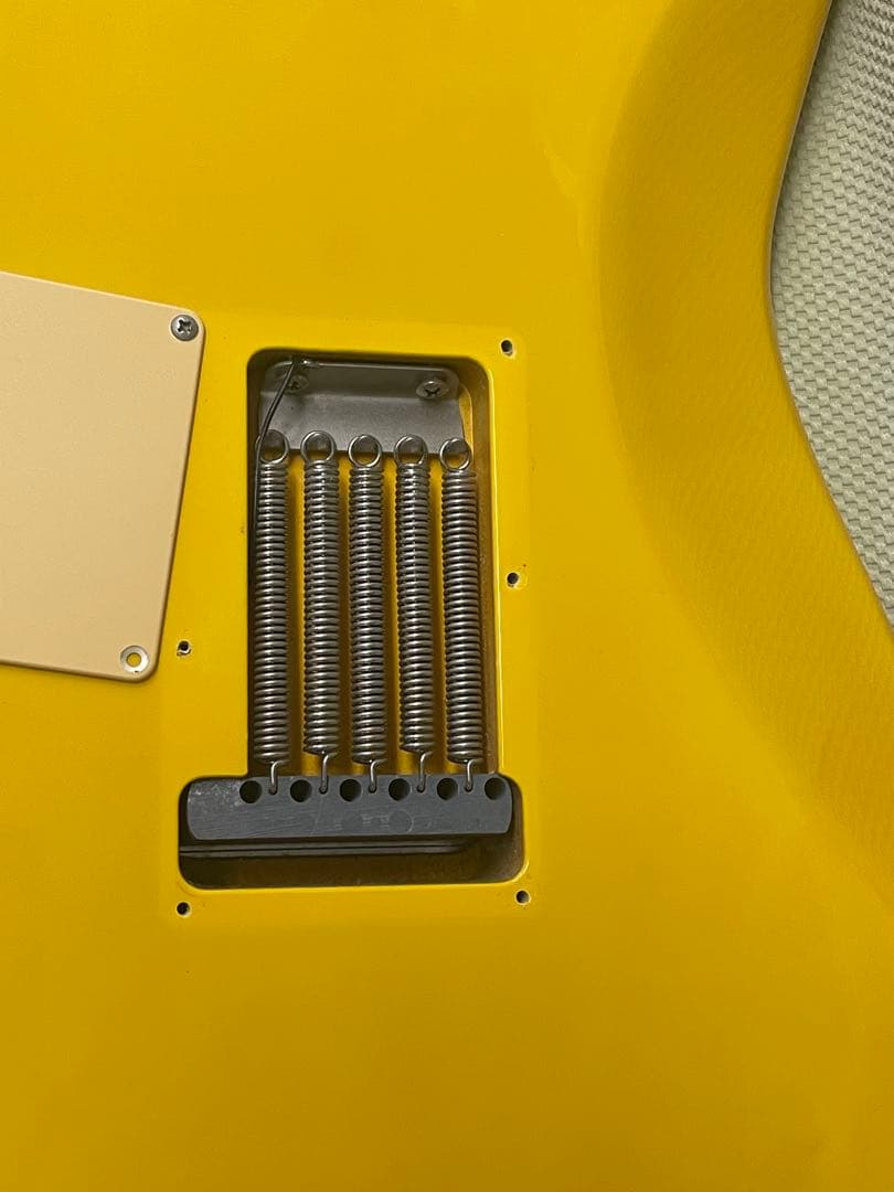 ふ*ふ様 Fender Japan ST62-55 RYL オークション形式に変