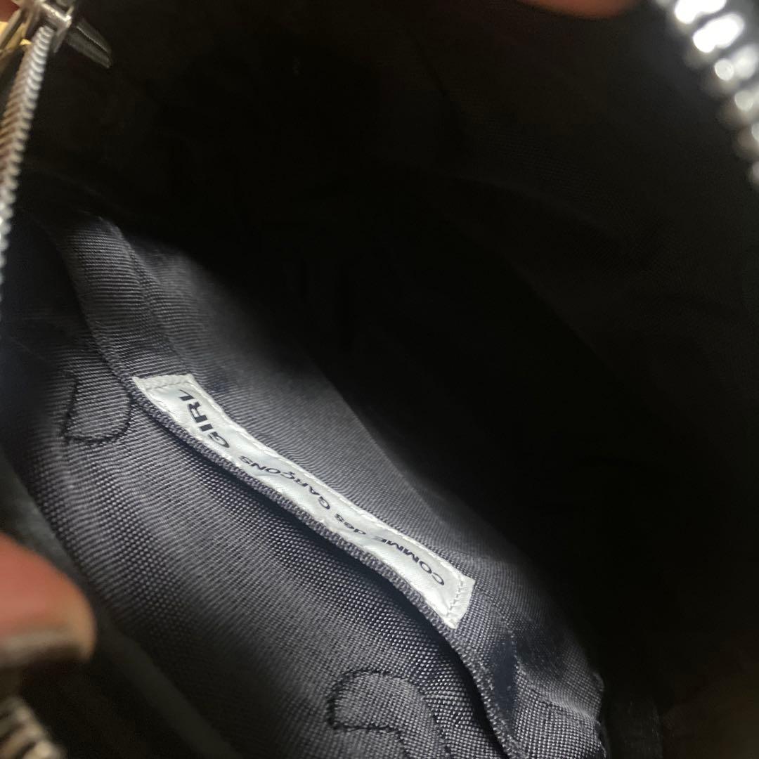 美品　フリル付きブラックハンドバッグ コムデギャルソンガール