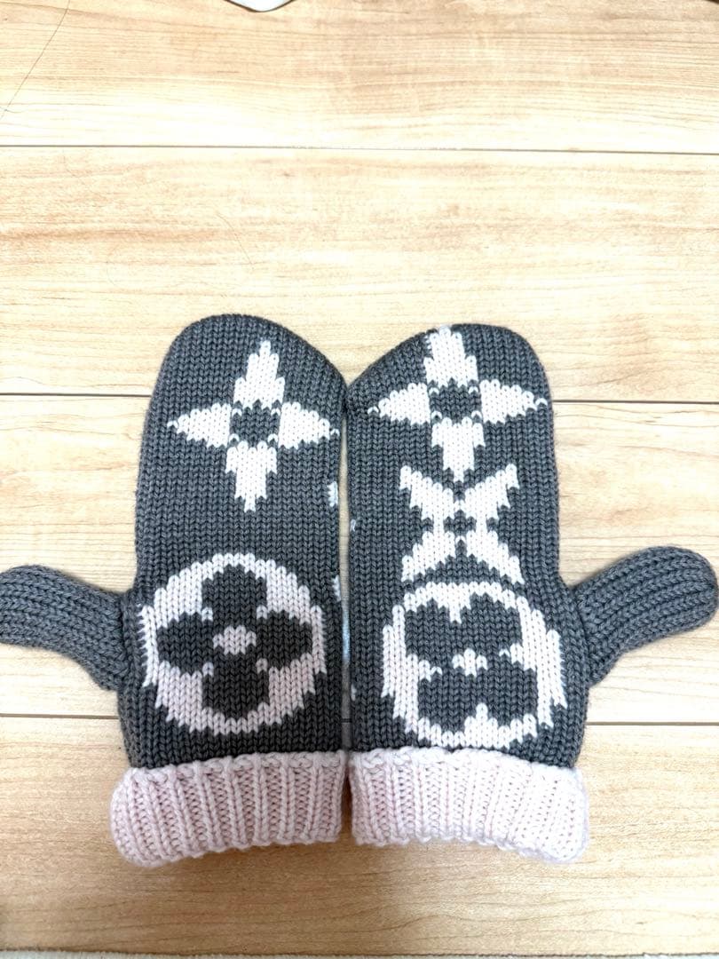 LOUIS VUITTON ルイヴィトン　手袋（ミトン）