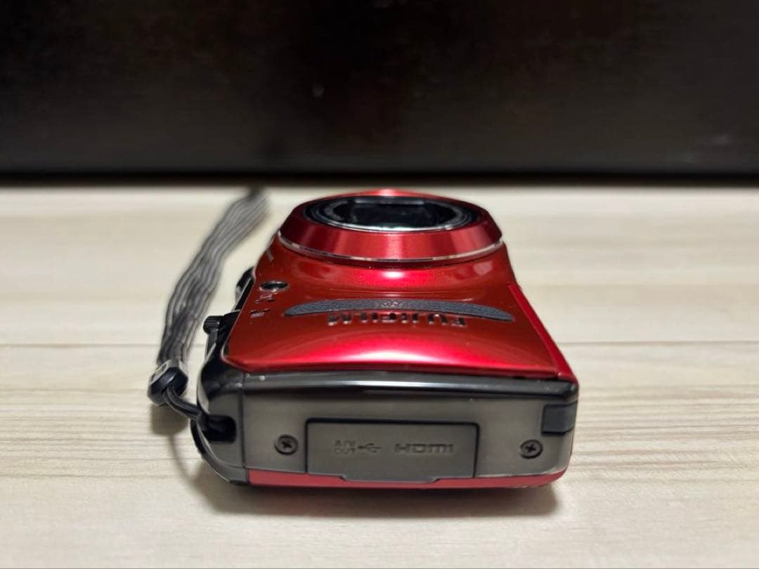 FUJIFILM FINEPIX F550EXR コンパクトデジタルカメラ