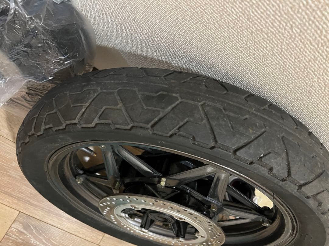 cbr400f ホイール前後