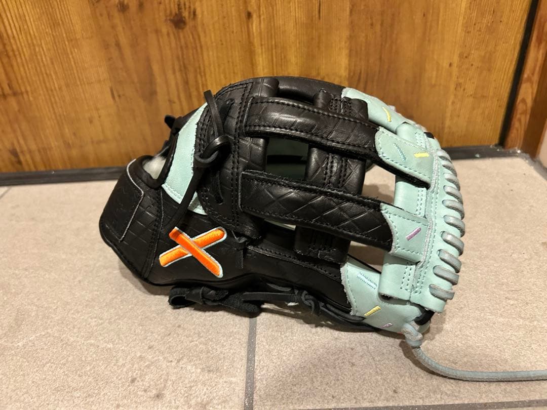 Absolutely Ridiculous 内野手 硬式用