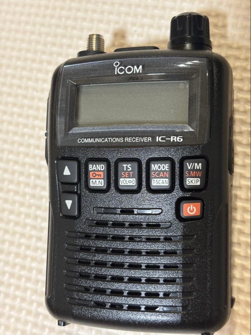 ボギー大佐  ICOM 広帯域ハンディレシーバー IC-R6