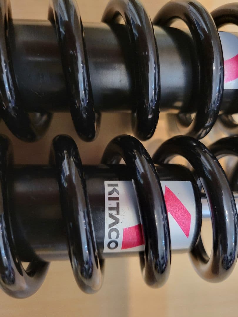 桃次郎キタコ　ショックアブソーバー　スーパーカブ JA44 AA09