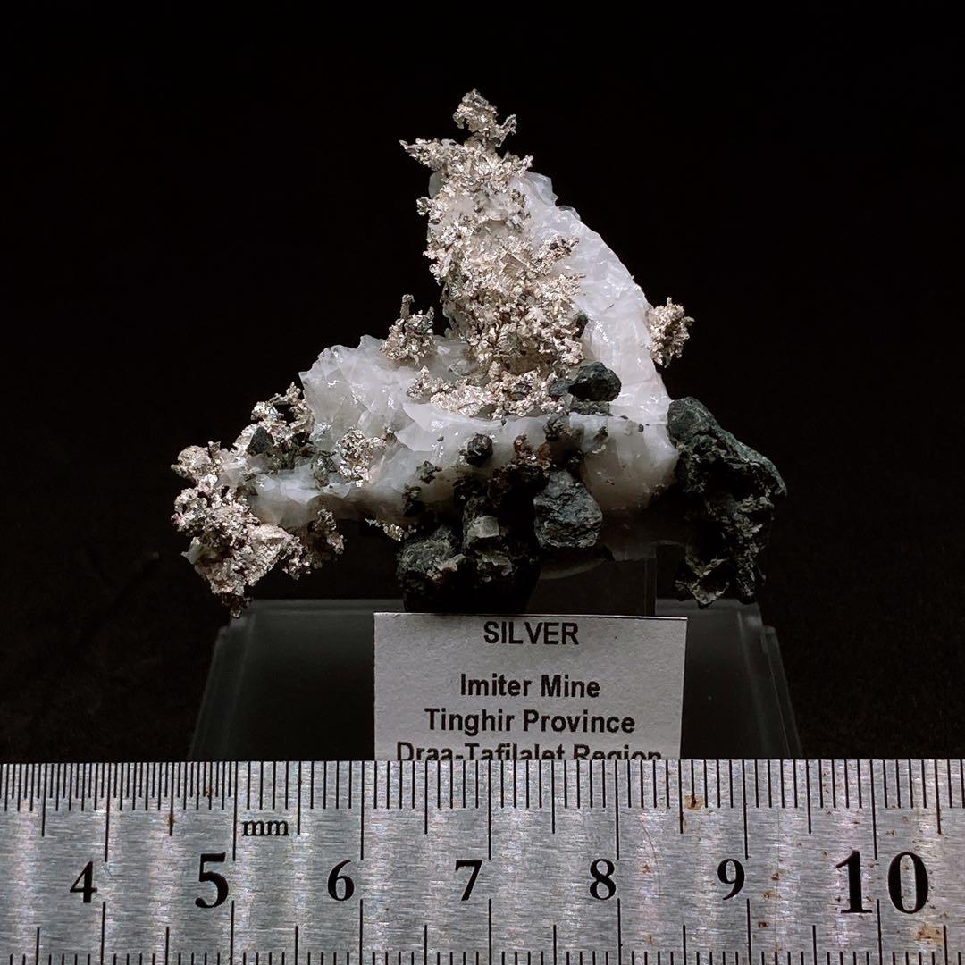 メ*ー様 シルバー　自然銀　原石　鉱物標本　247