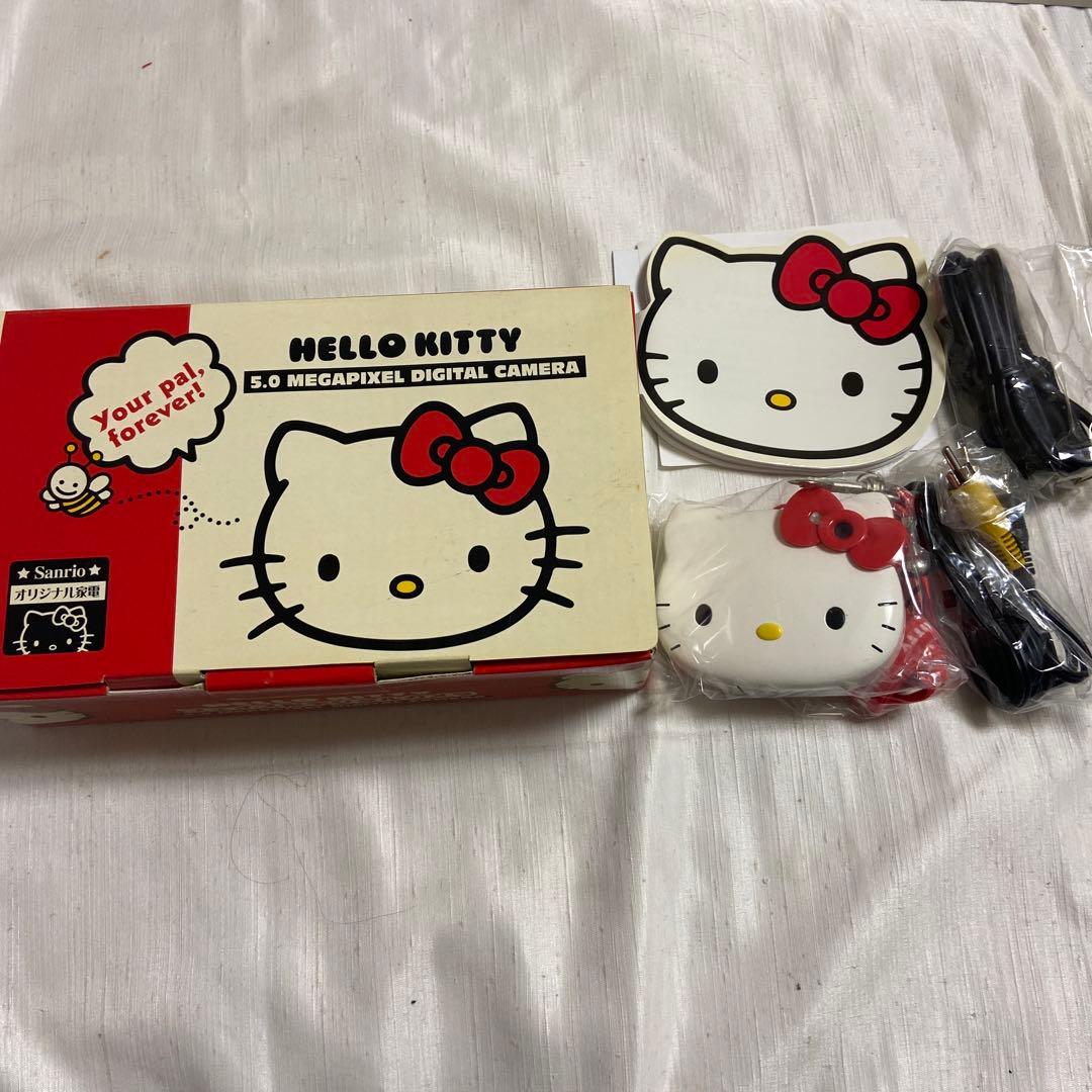 ハローキティ フェイス型デジタルカメラ サンリオ  限定品