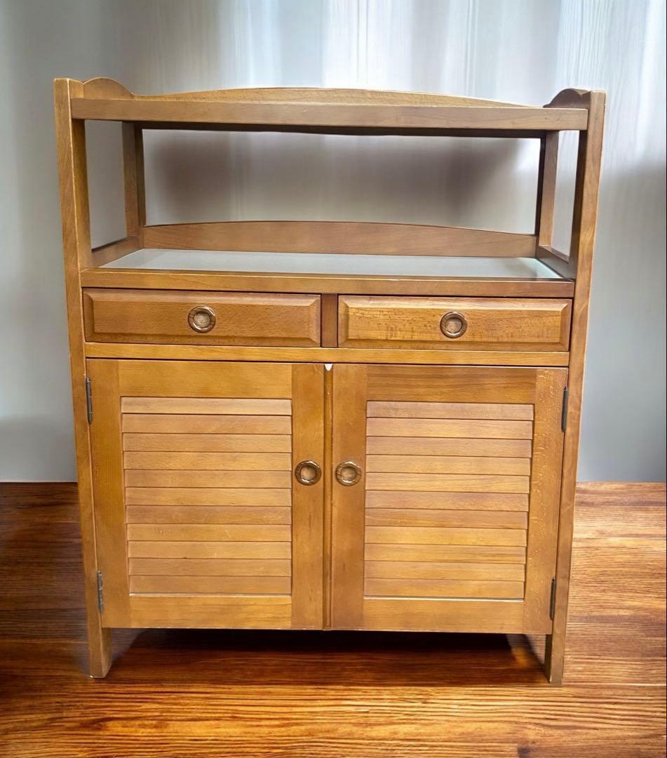 安心のたのメル便★カリモクのレトロな雰囲気のキャビネット　重厚で高級感ある作り