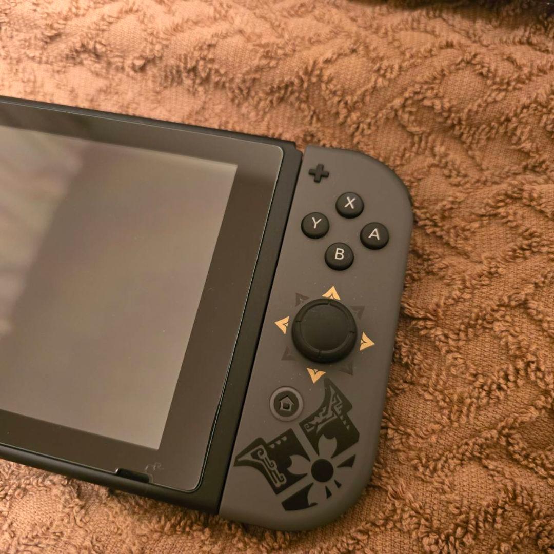 【美品おまけつき】モンスターハンターライズ 　switch 本体