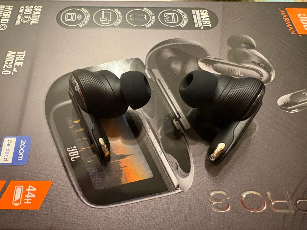 JBL TOUR PRO 3 ワイヤレスイヤホン（フルセット）