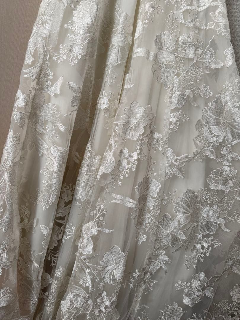 週末値下げ　DRESSPRODUCTION 刺繍レース　ソフトマーメイド　結婚式