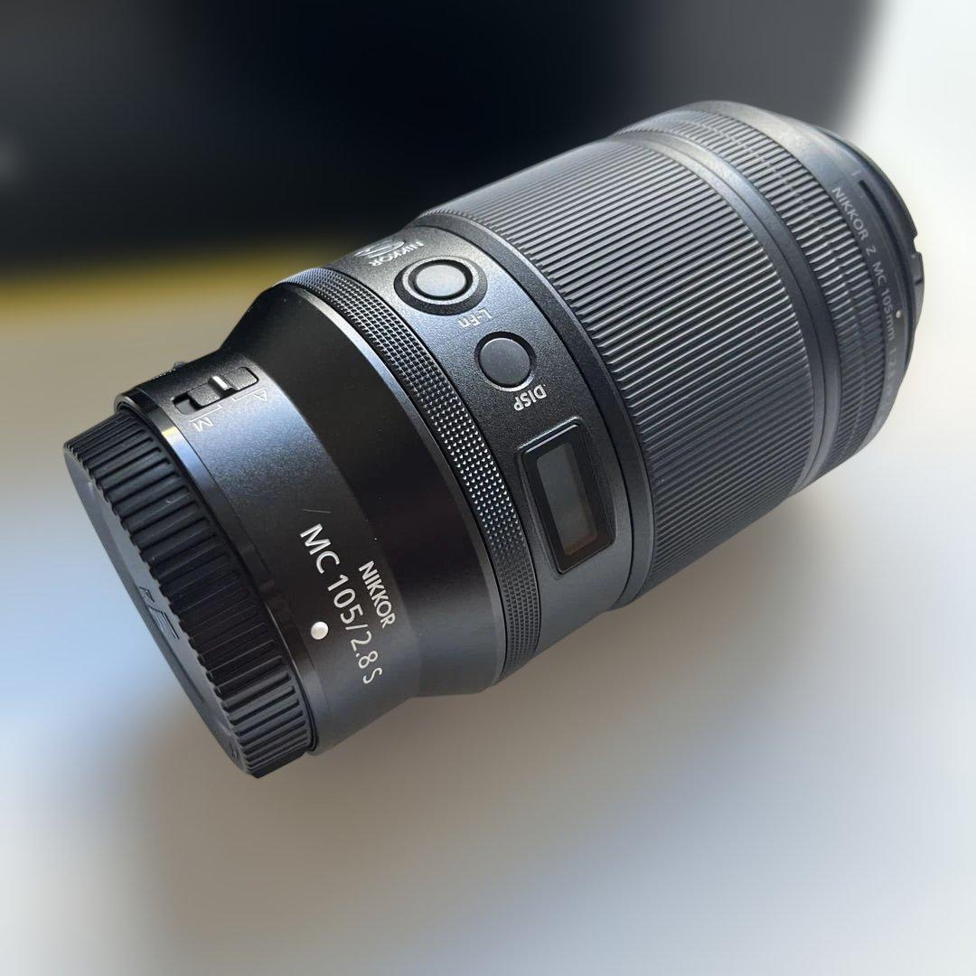 NIKKOR Z MC 105mm f/2.8 VR S 純正保護フィルター付き