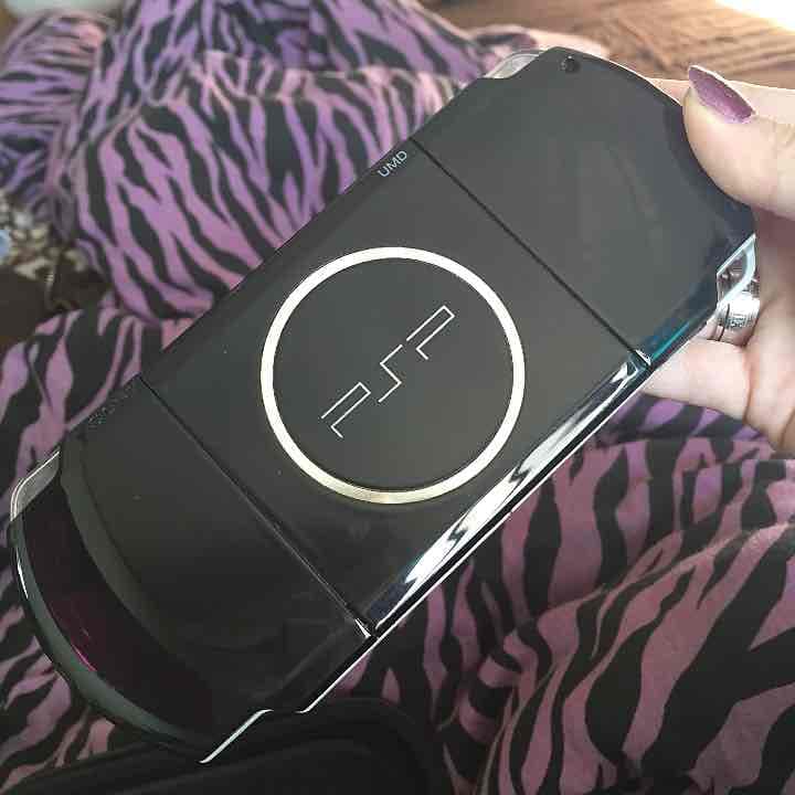 PSP(ケース付き)