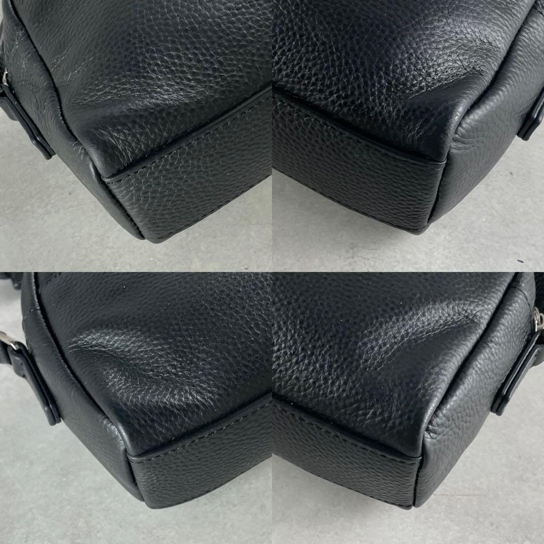 ✨美品✨アニエスベー　ショルダーバッグ　エンボスロゴ　レザー　ブラック