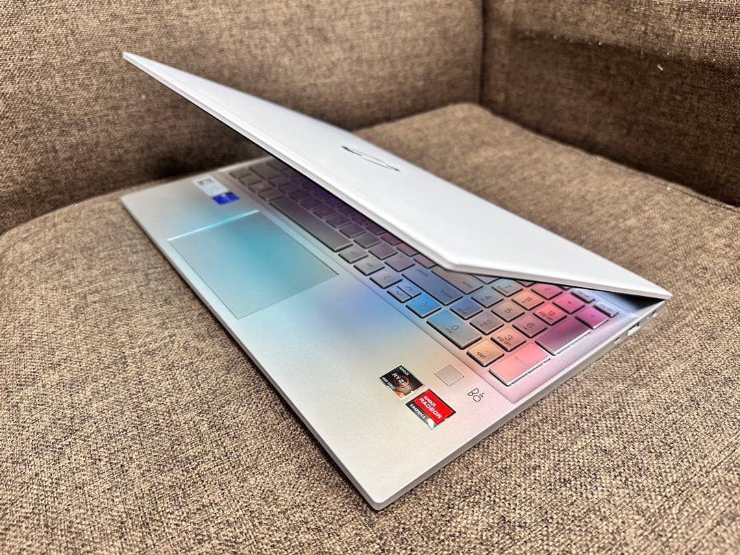 HP Pavilion タップチ　パネル　USキーボードryzen 5-16GB