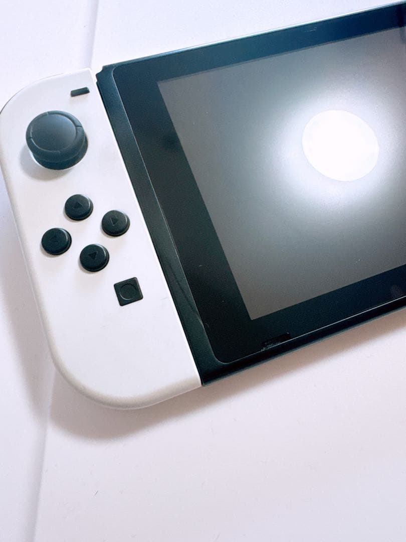 任天堂 Nintendo 通常Switch 正規品充電コードつき