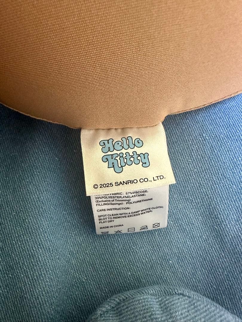 【海外限定】Hello Kitty x TBH トラベルブランケット等3点セット