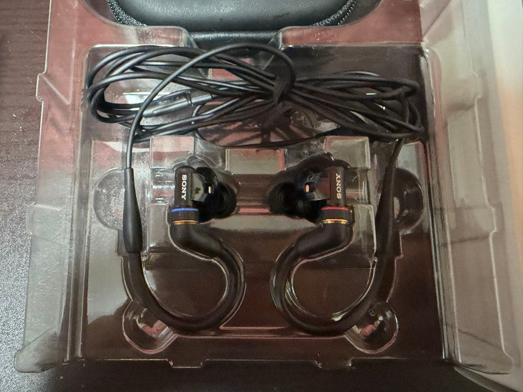 MDR-EX800ST 業界標準モニターイヤホン【ほぼ未使用】