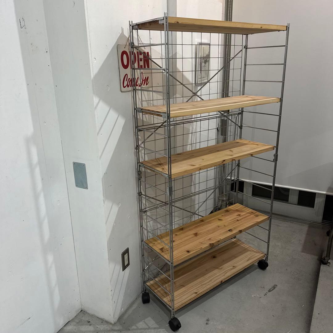 インダストリアル スチールラック 木製棚 キャスター付き／店舗什器 5段