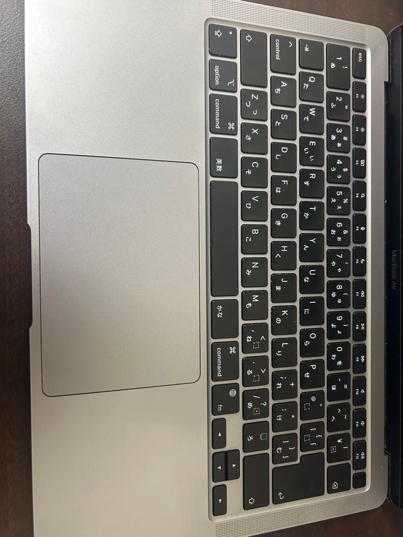 Apple MacBook Air M1 2020 本体