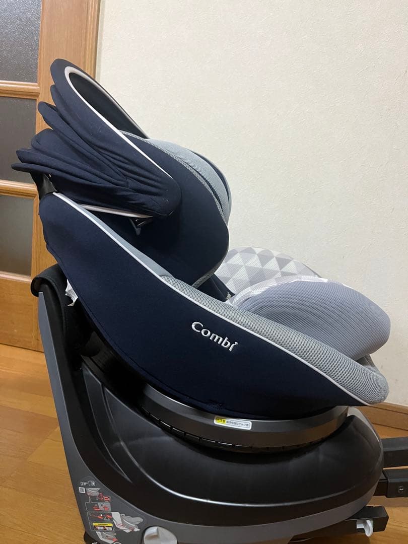 良品 コンビ クルムーヴ スマート ISOFIX エッグショック JN-570