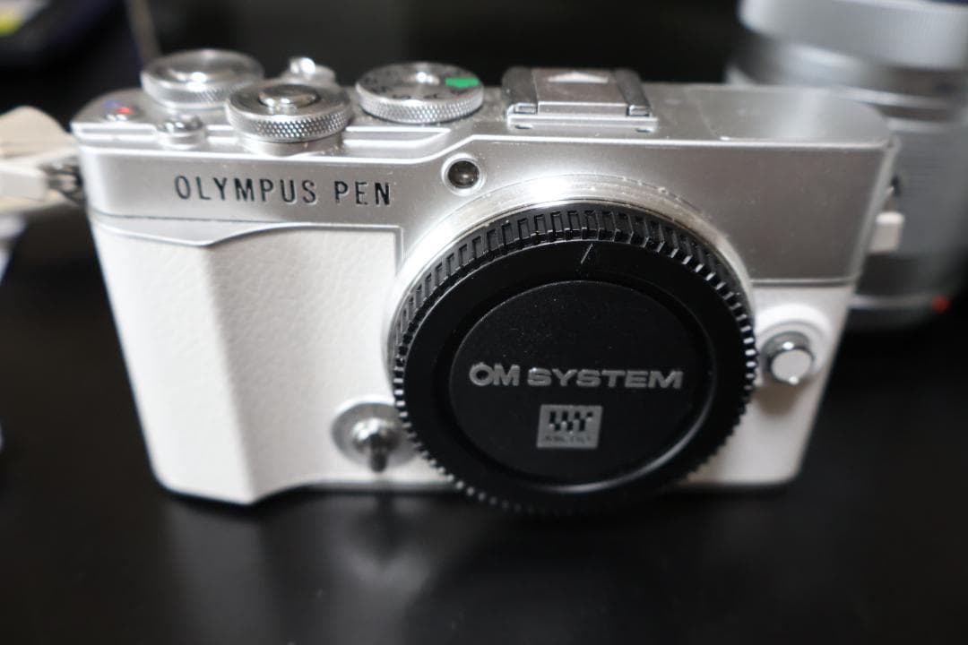 【値下げ】OLYMPUS PEN EP-7 ダブルズームレンズキット