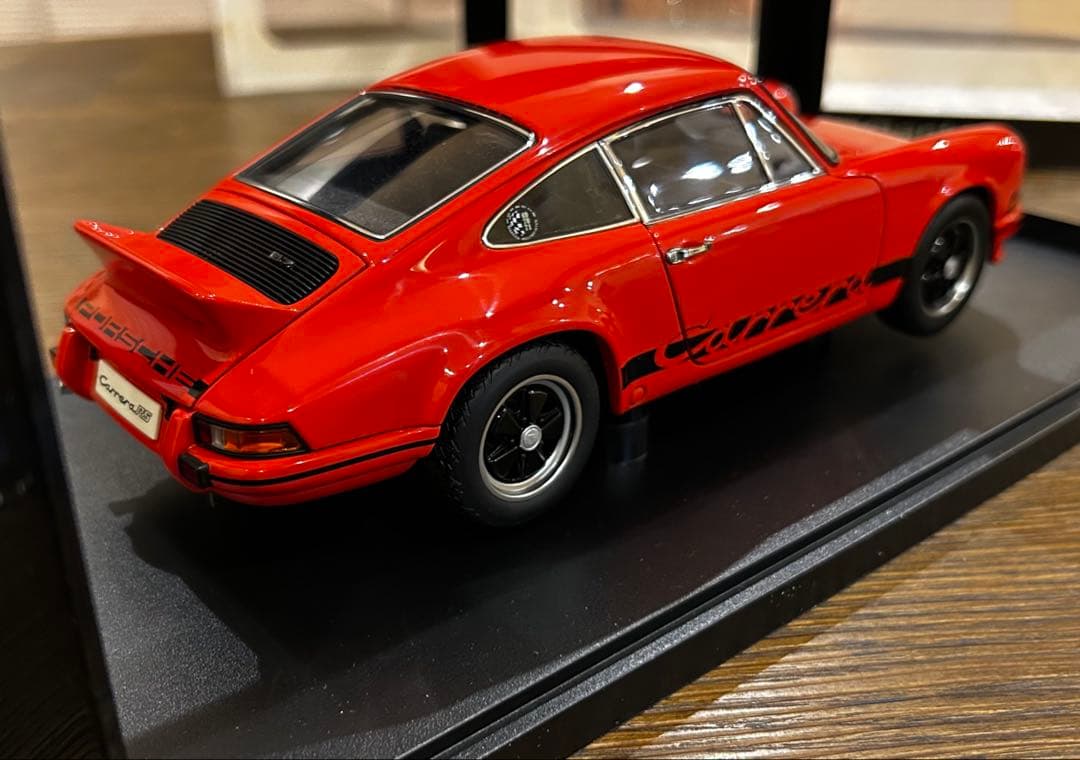1/18 オートアート ポルシェ 911 カレラ RS 2.7 1973