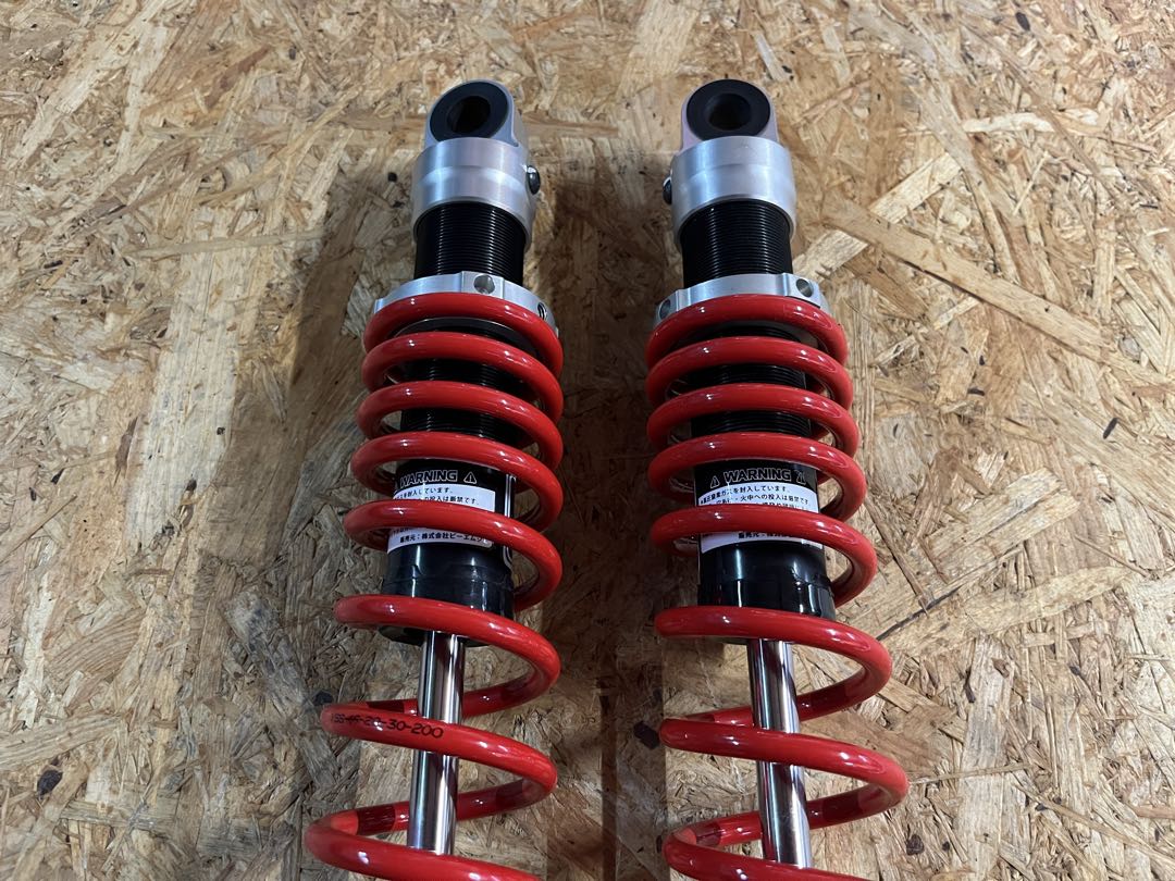 YSS JAPAN リアショック　送料込み