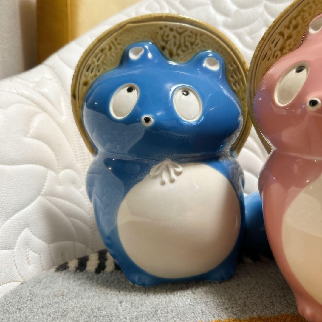 ヒダカナオト ぼんやり子だぬき 陶器 青色・さくらピンク　2個セット