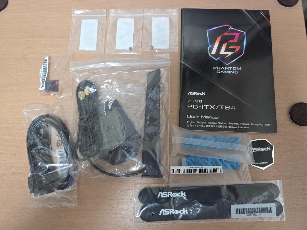 ASRock Z790 PG-ITX/TB4 マザーボード