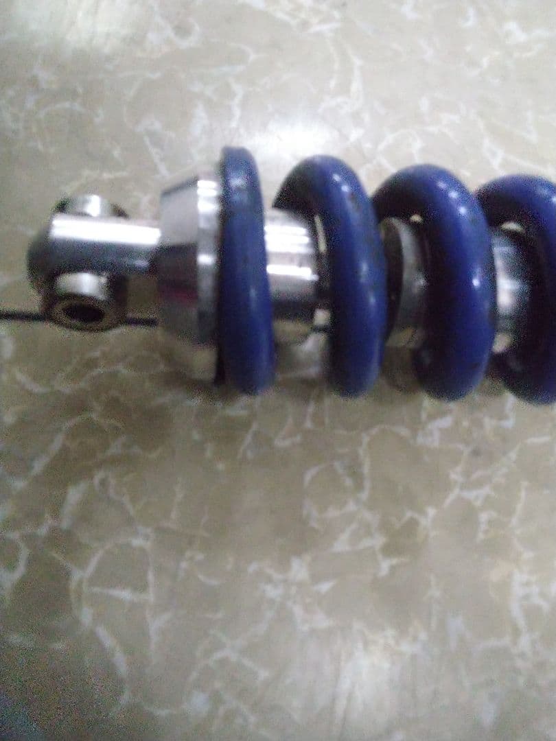 ドラッグスター４００　社外ダウンサスペンション