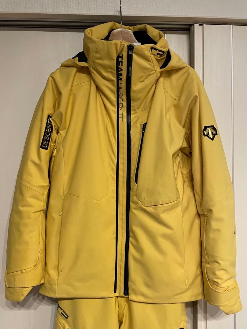 【しめちゃん】DESCENTE スキーウェアセット ミドルレイヤー付き