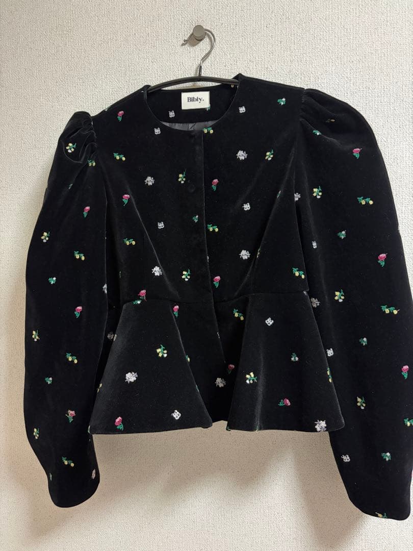 ジャケット・アウター Bibiy B. STARRY PEPURAMU CARDIGAN