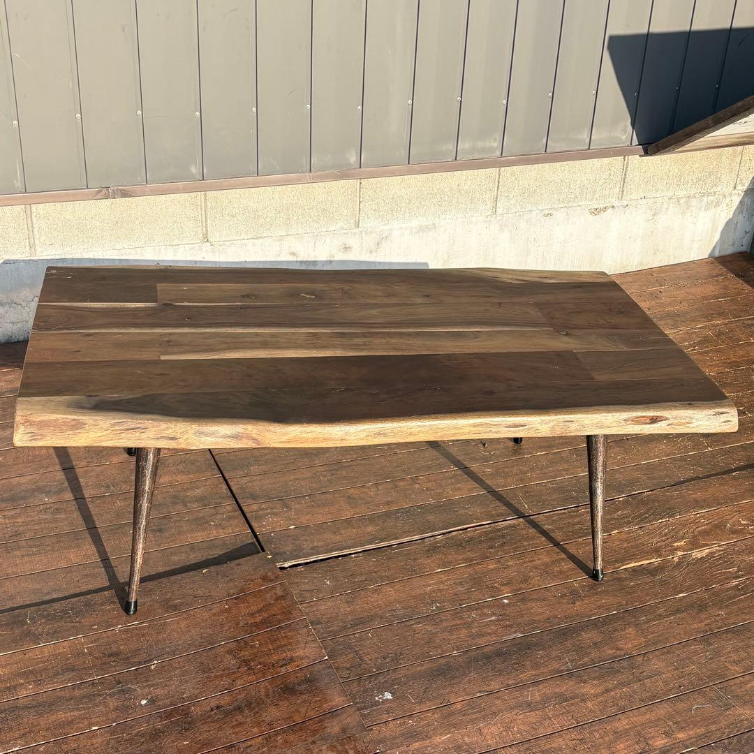 北欧レトロ 無垢材 木製テーブル アイアン脚 インダストリアル 重厚ローテーブル